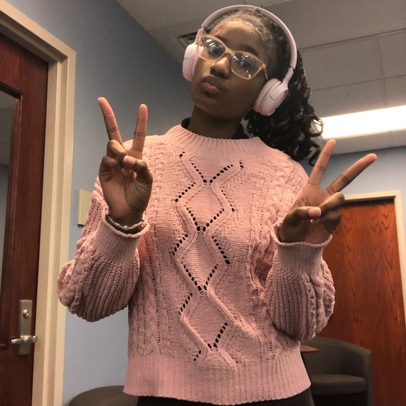 Meet your Posher, Yazmin - Picture 5 of 5